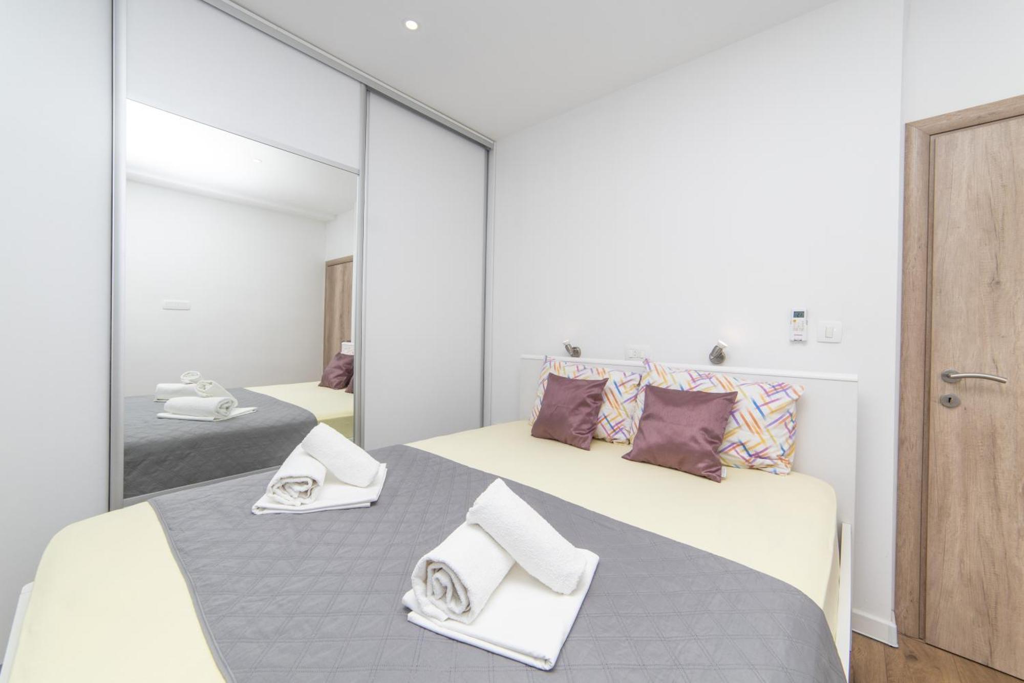 Apartments Ferdo Živogošće Eksteriør billede