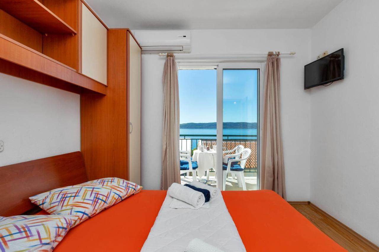 Apartments Ferdo Živogošće Eksteriør billede