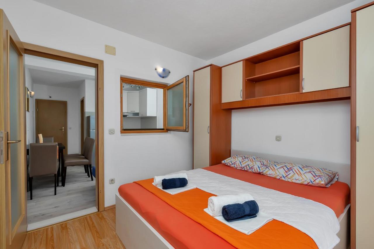 Apartments Ferdo Živogošće Eksteriør billede