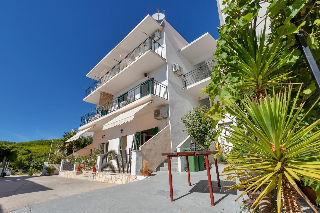Apartments Ferdo Živogošće Eksteriør billede